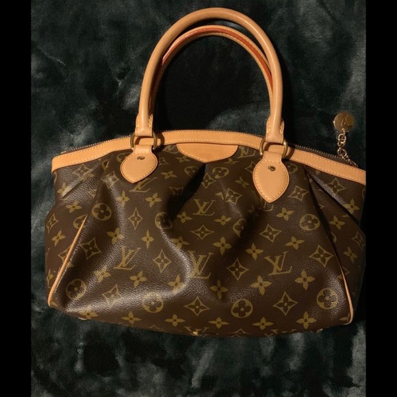 Authentic LV Tivoli PM - Picture 5 of 17